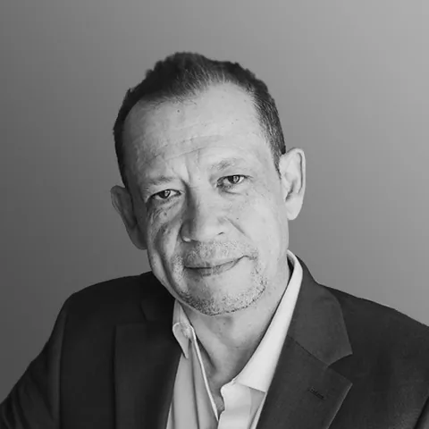 Roberto Varela